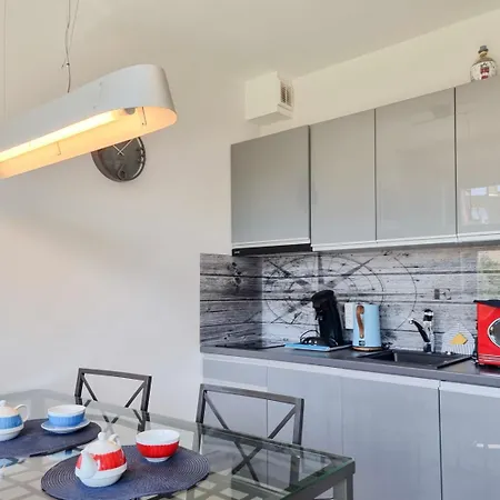 Visit Baltic - Kwartal Rozy Wiatrow Telesfor Apartment